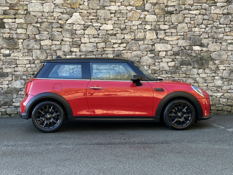 2022 (71) MINI HATCHBACK 1.5 Cooper Classic 3dr 5125577