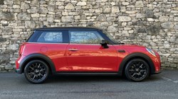 2022 (71) MINI HATCHBACK 1.5 Cooper Classic 3dr 5125577