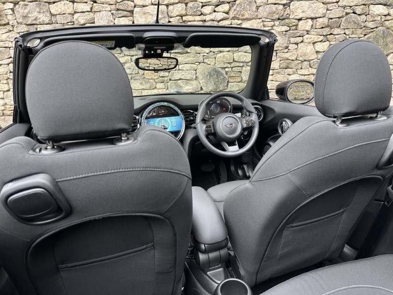 2024 (24) MINI CONVERTIBLE 2.0 Cooper S Classic Premium 2dr Auto 5100024