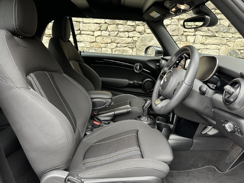 2024 (24) MINI CONVERTIBLE 2.0 Cooper S Classic Premium 2dr Auto 5099954