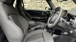 2024 (24) MINI CONVERTIBLE 2.0 Cooper S Classic Premium 2dr Auto 5099954