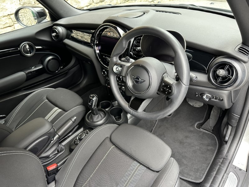 2024 (24) MINI CONVERTIBLE 2.0 Cooper S Classic Premium 2dr Auto 5099952