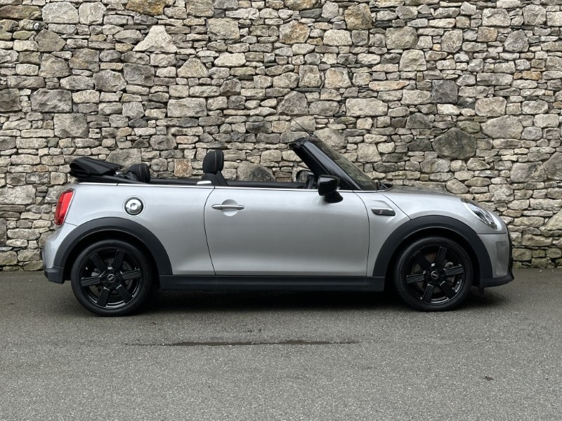 2024 (24) MINI CONVERTIBLE 2.0 Cooper S Classic Premium 2dr Auto 5100017