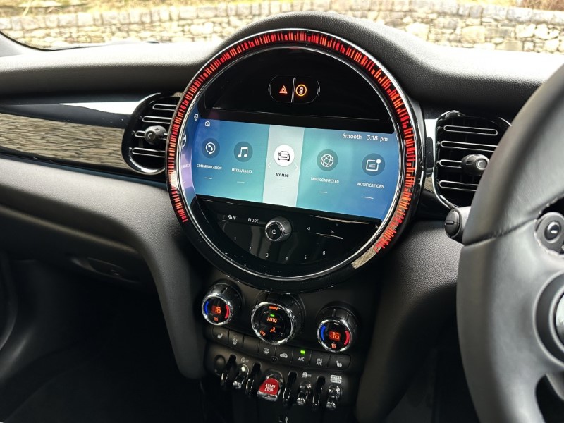 2024 (24) MINI CONVERTIBLE 2.0 Cooper S Classic Premium 2dr Auto 5099998