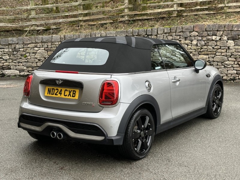 2024 (24) MINI CONVERTIBLE 2.0 Cooper S Classic Premium 2dr Auto 5100012