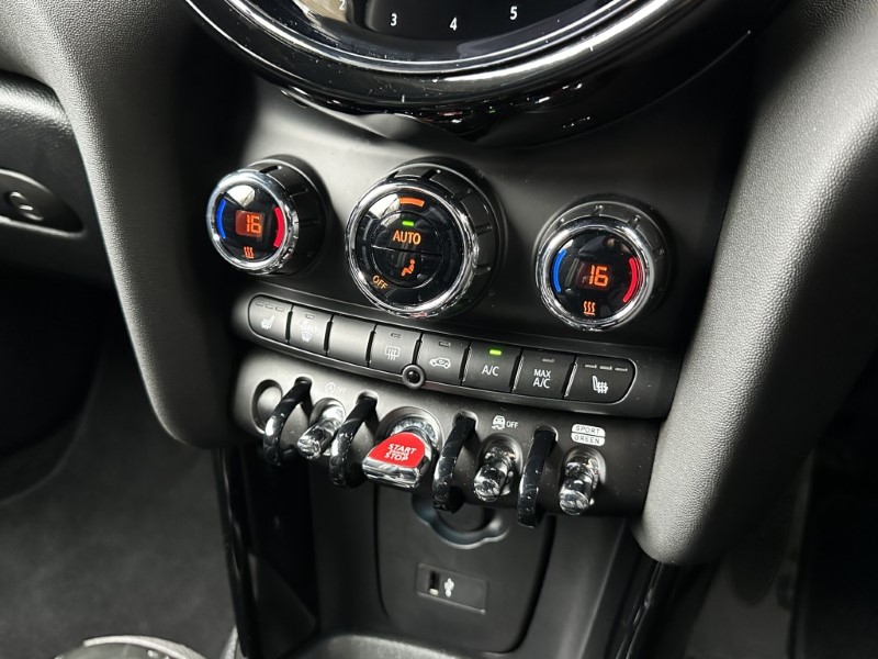 2024 (24) MINI CONVERTIBLE 2.0 Cooper S Classic Premium 2dr Auto 5099984