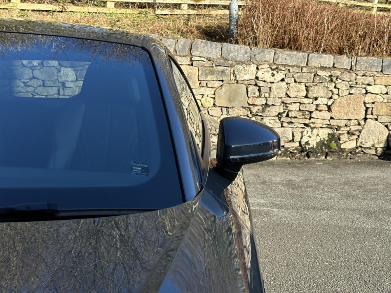 2016 (66) AUDI TT 2.0 TDI Ultra S Line 2dr 5077736