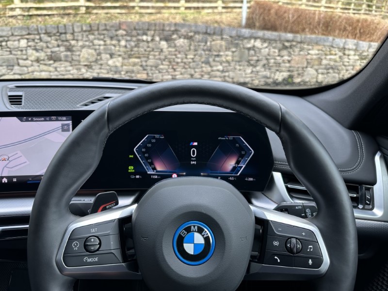 2025 (25) BMW iX1 150kW eDrive20 M Sport 65kWh 5dr Auto 5098515