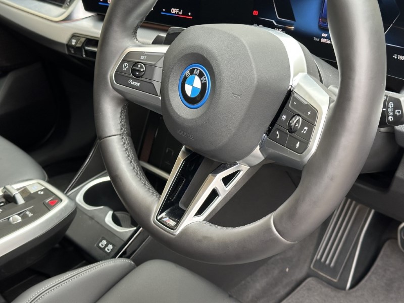 2025 (25) BMW iX1 150kW eDrive20 M Sport 65kWh 5dr Auto 5098470