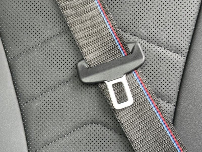 2025 (25) BMW iX1 150kW eDrive20 M Sport 65kWh 5dr Auto 5098529