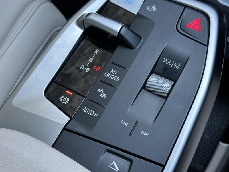 2024 (74) BMW iX1 230kW xDrive30 M Sport 65kWh 5dr Auto 5095873