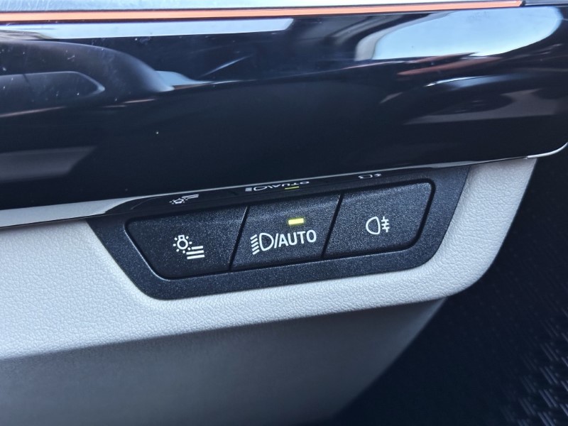 2024 (74) BMW iX1 230kW xDrive30 M Sport 65kWh 5dr Auto 5095878