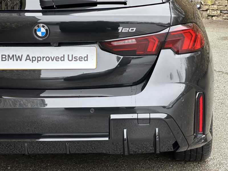 2025 (25) BMW 1 SERIES 120 M Sport 5dr Step Auto 5094608