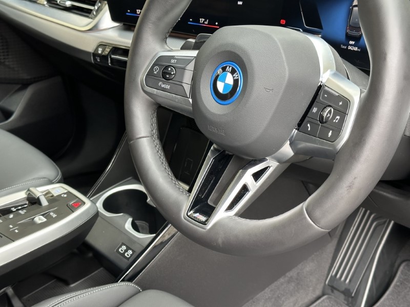 2025 (25) BMW iX1 150kW eDrive20 M Sport 65kWh 5dr Auto 5103481