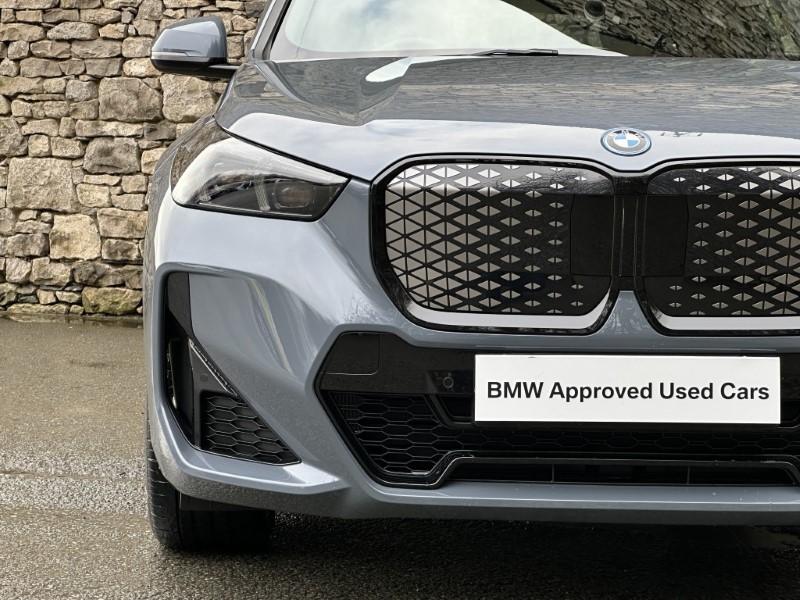 2025 (25) BMW iX1 150kW eDrive20 M Sport 65kWh 5dr Auto 5103531