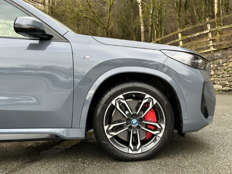 2025 (25) BMW iX1 150kW eDrive20 M Sport 65kWh 5dr Auto 5103535