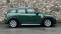 2023 (23) MINI COUNTRYMAN 1.5 Cooper S E Classic Premium ALL4 PHEV 5dr Auto 5105678