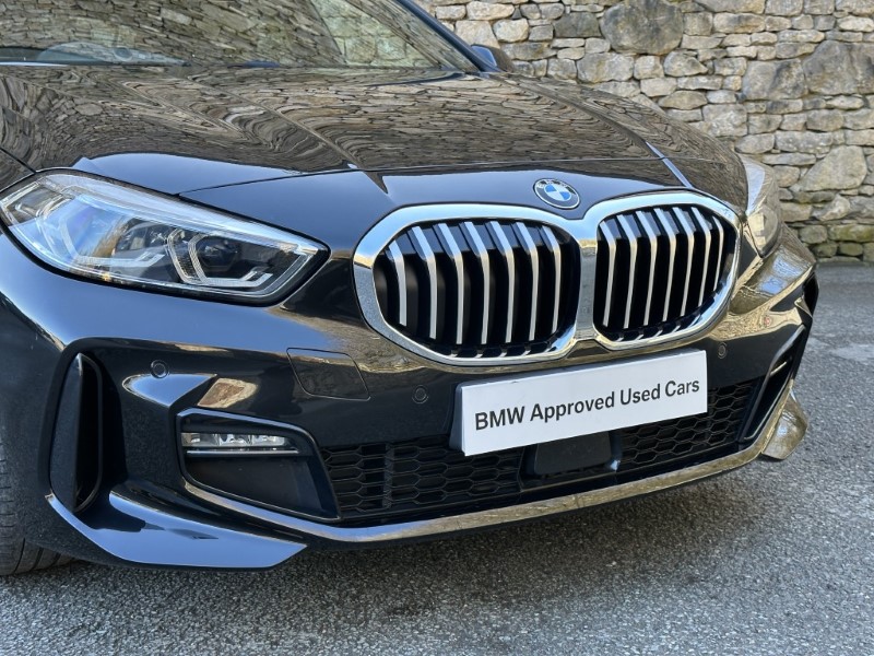 2023 (23) BMW 1 SERIES 118i M Sport 5dr 5126775