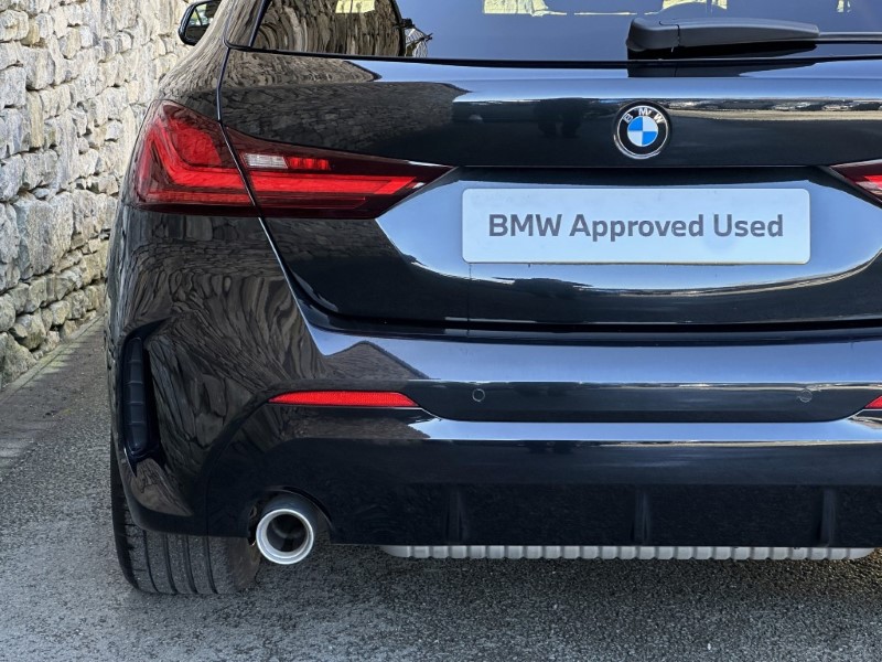 2023 (23) BMW 1 SERIES 118i M Sport 5dr 5126721
