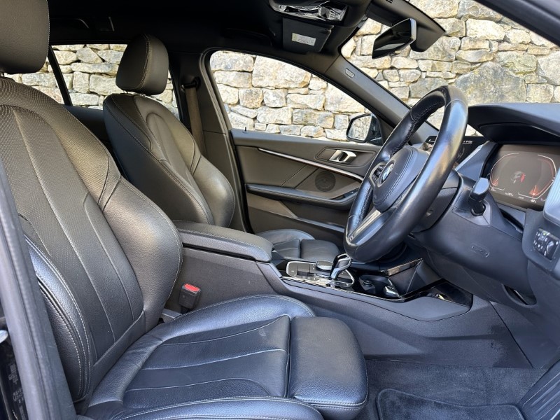 2023 (23) BMW 1 SERIES 118i M Sport 5dr 5126727