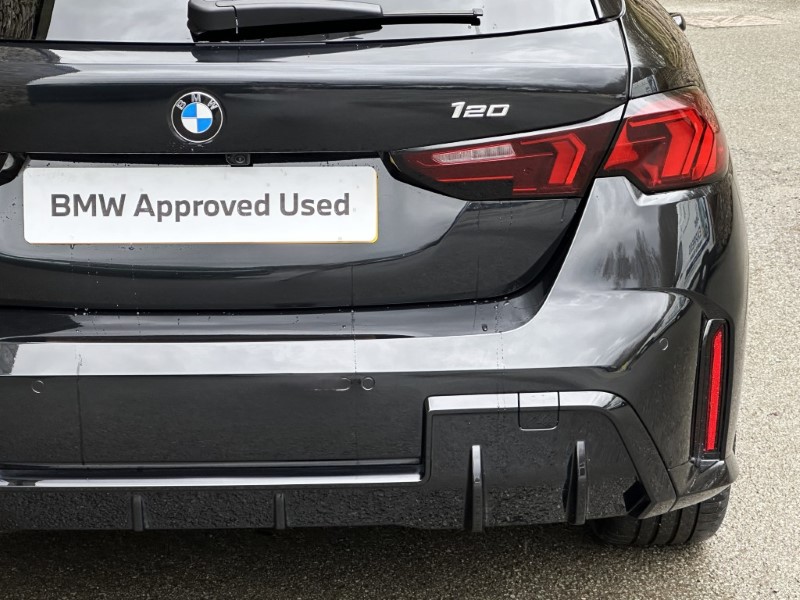2025 (25) BMW 1 SERIES 120 M Sport 5dr Step Auto 5117893