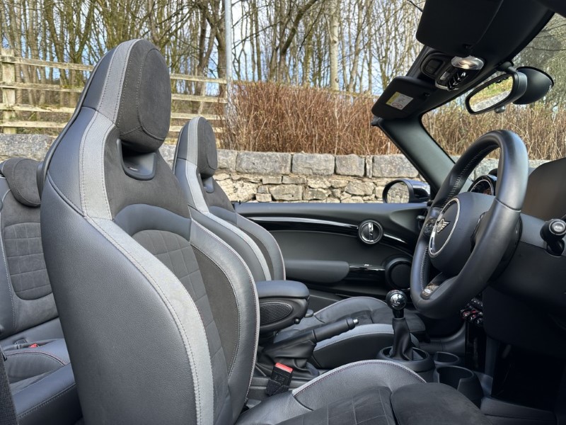 2022 (22) MINI CONVERTIBLE 2.0 Cooper S Sport 2dr 5141141