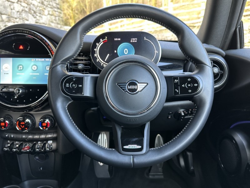 2022 (22) MINI CONVERTIBLE 2.0 Cooper S Sport 2dr 5141075