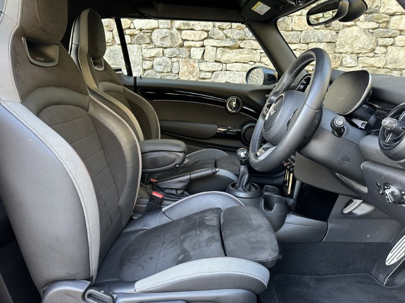 2022 (22) MINI CONVERTIBLE 2.0 Cooper S Sport 2dr 5141071