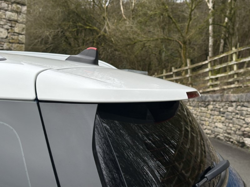 2022 (72) MINI COUNTRYMAN 1.5 Cooper S E Classic ALL4 PHEV 5dr Auto 5148016