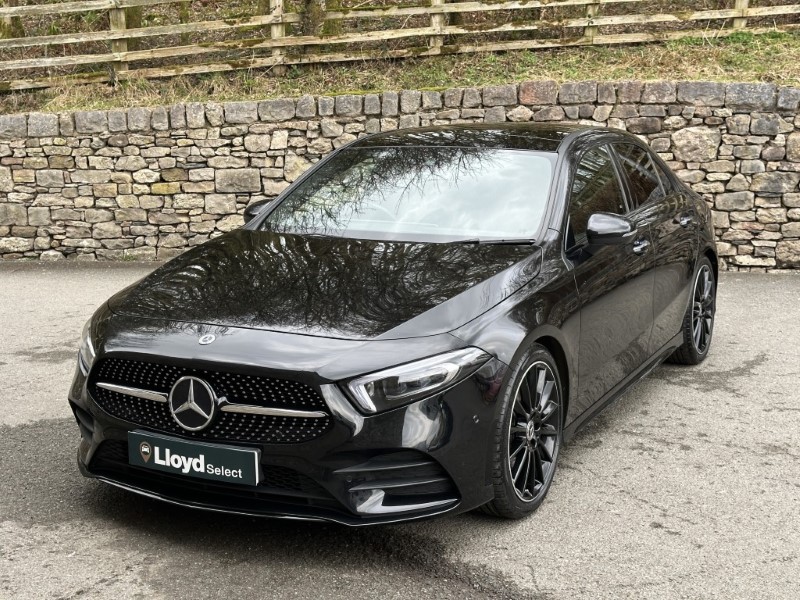 2022 (72) MERCEDES-BENZ A CLASS A180 AMG Line Premium Plus Night Edition 4dr Auto 5146624