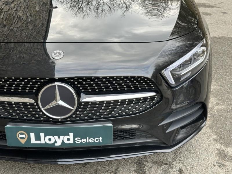 2022 (72) MERCEDES-BENZ A CLASS A180 AMG Line Premium Plus Night Edition 4dr Auto 5146605