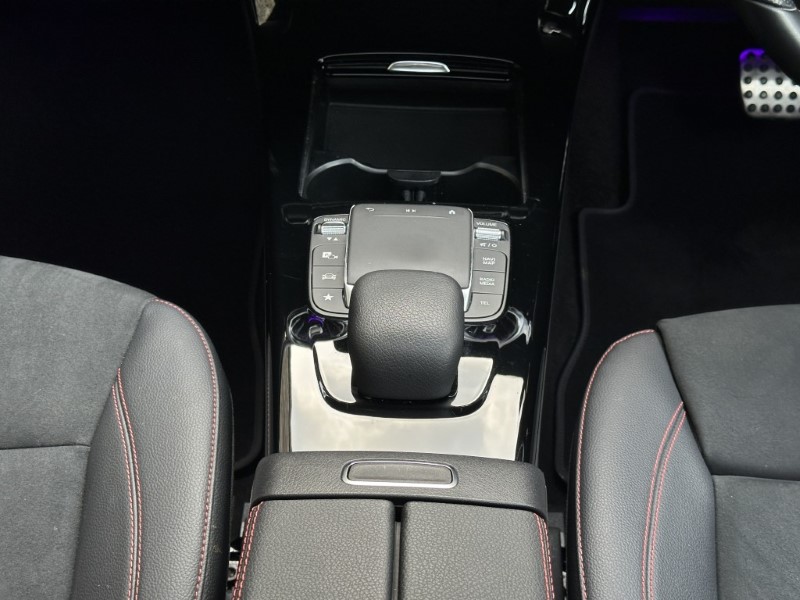 2022 (72) MERCEDES-BENZ A CLASS A180 AMG Line Premium Plus Night Edition 4dr Auto 5146590