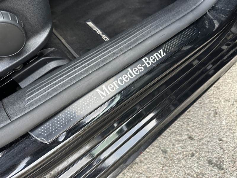 2022 (72) MERCEDES-BENZ A CLASS A180 AMG Line Premium Plus Night Edition 4dr Auto 5146586