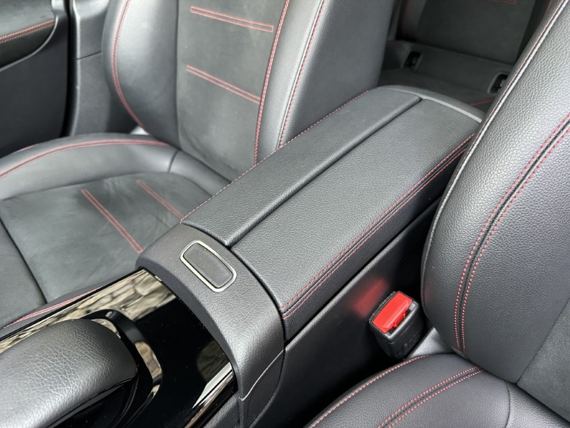 2022 (72) MERCEDES-BENZ A CLASS A180 AMG Line Premium Plus Night Edition 4dr Auto 5146612