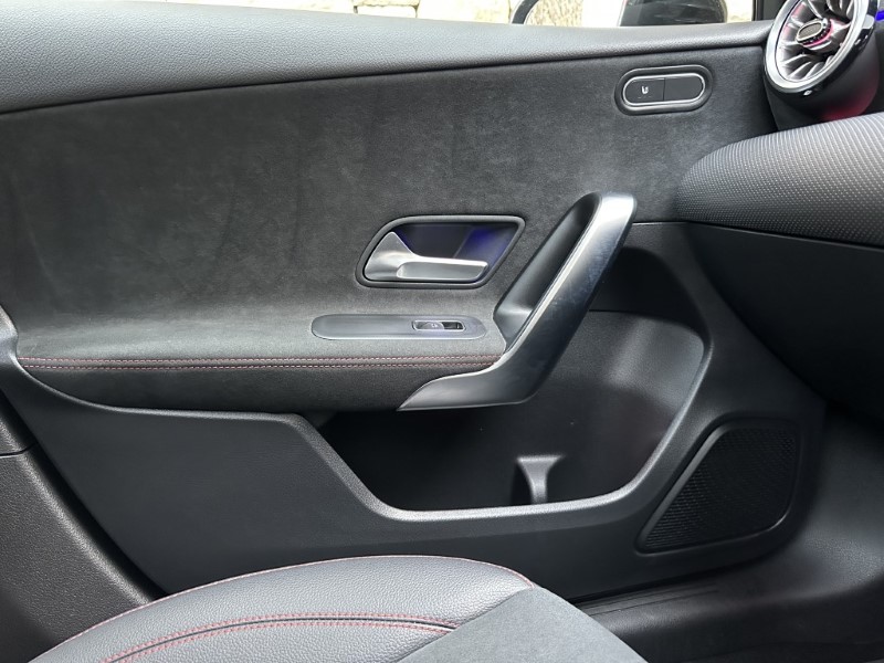 2022 (72) MERCEDES-BENZ A CLASS A180 AMG Line Premium Plus Night Edition 4dr Auto 5146595