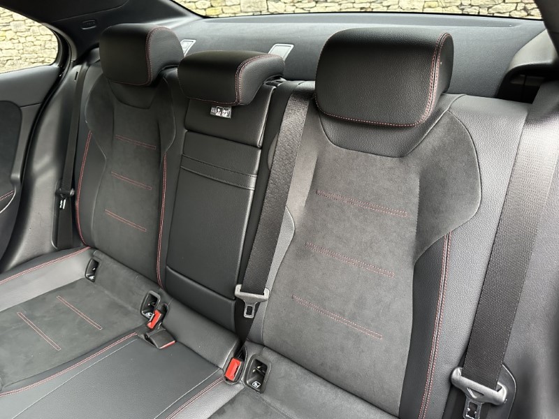 2022 (72) MERCEDES-BENZ A CLASS A180 AMG Line Premium Plus Night Edition 4dr Auto 5146623