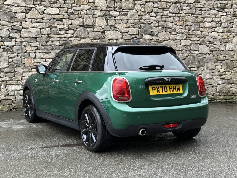 2020 (70) MINI HATCHBACK 1.5 Cooper Classic II 5dr Auto
