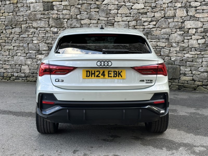 2024 (24) AUDI Q3 45 TFSI 245 Qtro Black Ed 5dr S Tronic [20" Alloy] 5136287