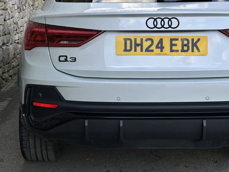 2024 (24) AUDI Q3 45 TFSI 245 Qtro Black Ed 5dr S Tronic [20" Alloy] 5136251