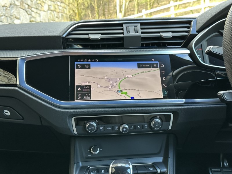 2024 (24) AUDI Q3 45 TFSI 245 Qtro Black Ed 5dr S Tronic [20" Alloy] 5136264