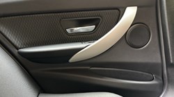 2018 (18) BMW 3 SERIES 320i xDrive SE 5dr Touring 5157396