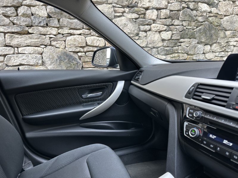 2018 (18) BMW 3 SERIES 320i xDrive SE 5dr Touring  5157403