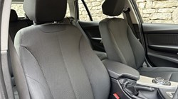 2018 (18) BMW 3 SERIES 320i xDrive SE 5dr Touring 5157394