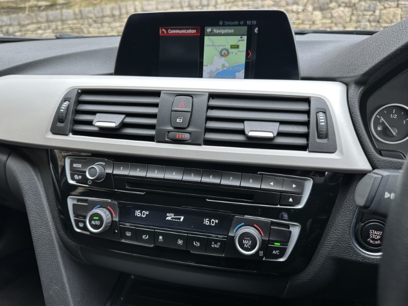 2018 (18) BMW 3 SERIES 320i xDrive SE 5dr Touring  5157438