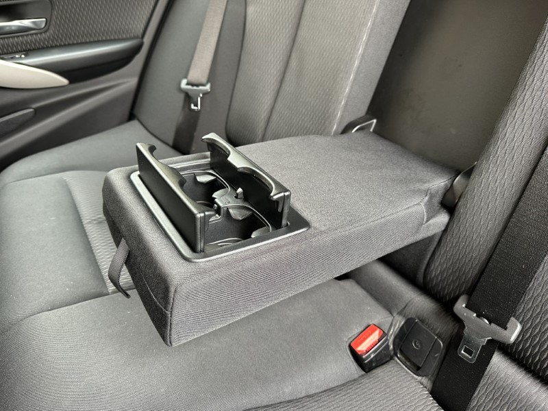 2018 (18) BMW 3 SERIES 320i xDrive SE 5dr Touring  5157428