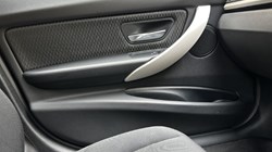 2018 (18) BMW 3 SERIES 320i xDrive SE 5dr Touring 5157404