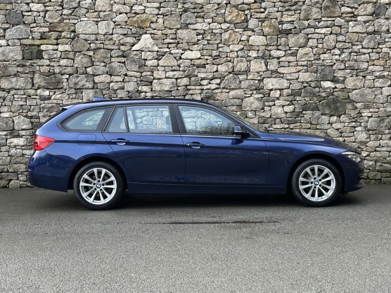 2018 (18) BMW 3 SERIES 320i xDrive SE 5dr Touring  5157383