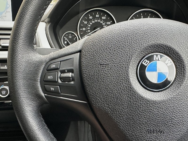 2018 (18) BMW 3 SERIES 320i xDrive SE 5dr Touring  5157408