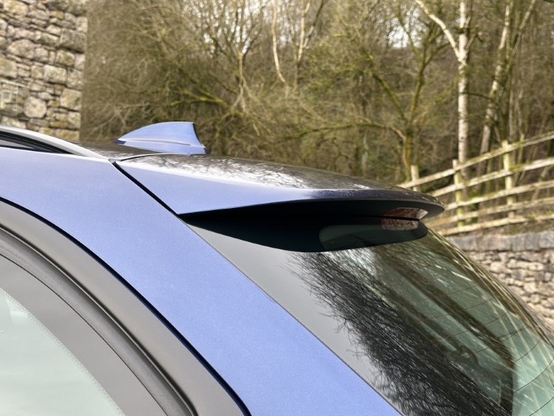 2018 (18) BMW 3 SERIES 320i xDrive SE 5dr Touring  5157432