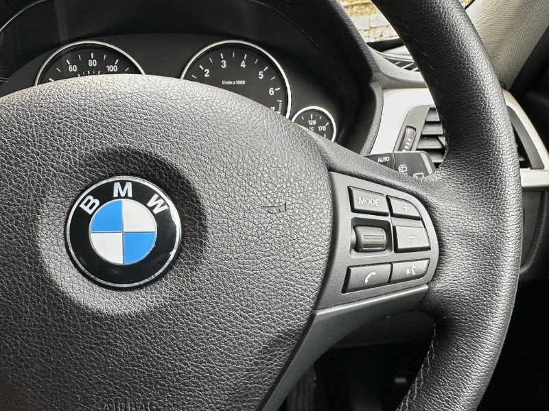 2018 (18) BMW 3 SERIES 320i xDrive SE 5dr Touring  5157409